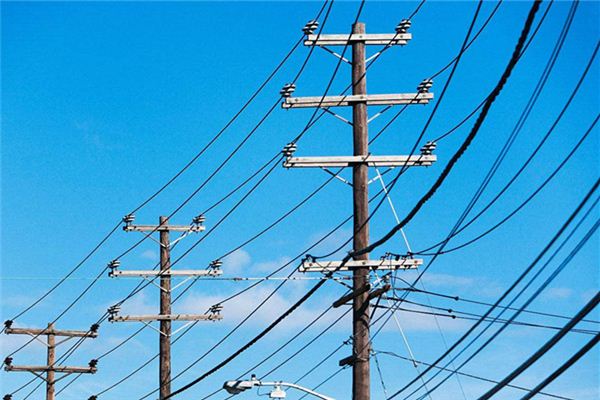 電線桿如何使用蒸汽發(fā)生器進行養(yǎng)護！